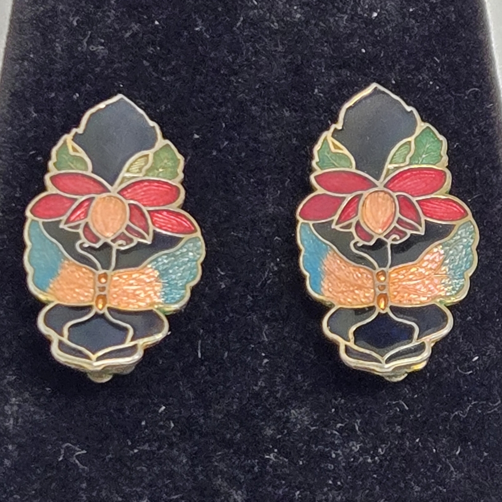 Vintage Cloisonne Floral Clip Earrings 1 1/4"X3/4"